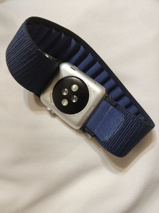 Продам часы apple watch