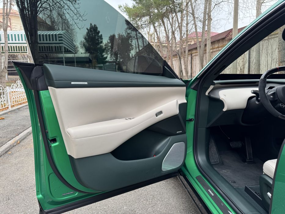 Xiaomi Yu 7 Max full carbon