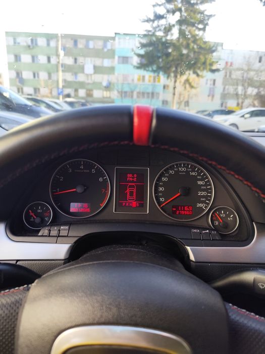 Audi A4 motor 2000 benzină impecabil