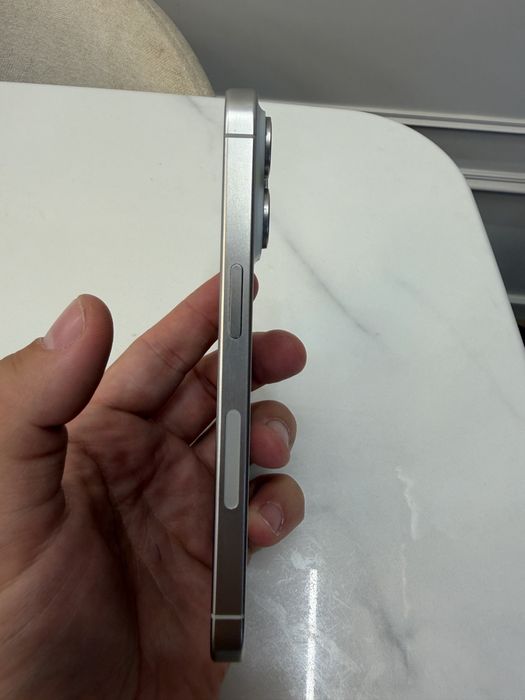 Iphone 15pro 256гб