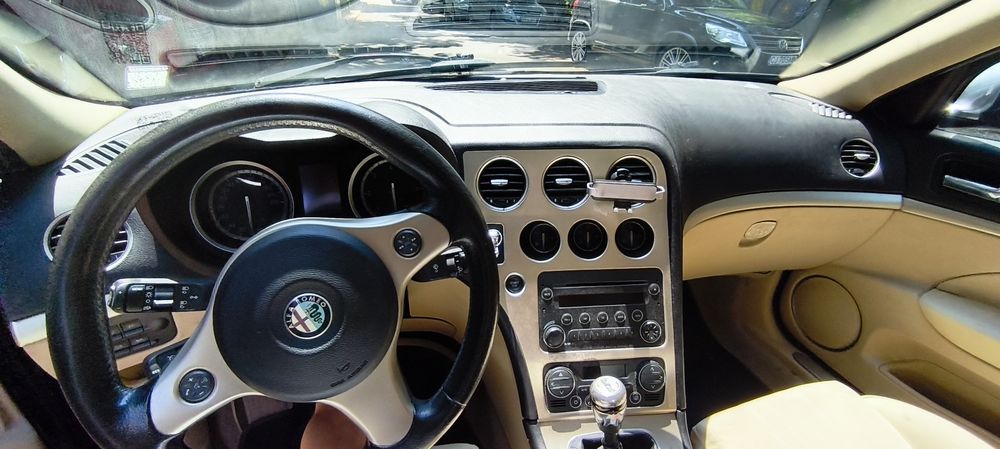 Vând Alfa Romeo 159 jtdm