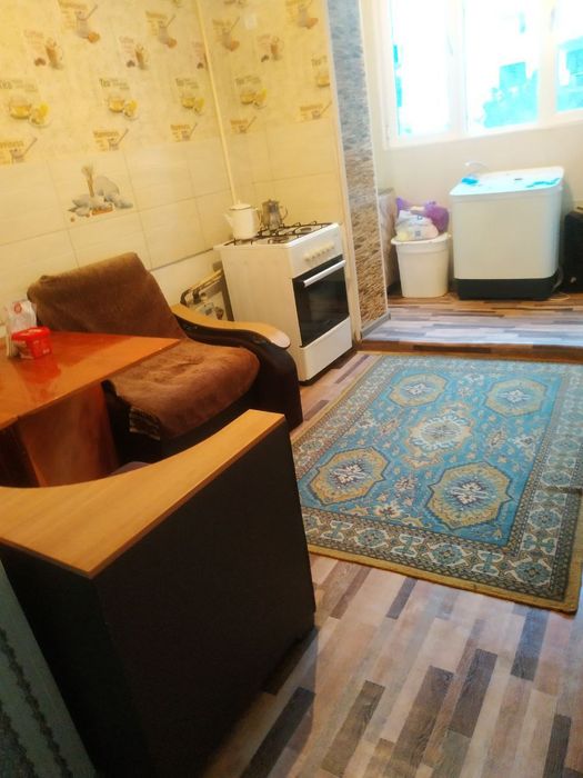 1 хонали квартира сотилади шахматныйда