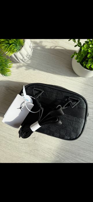 Unisex Чантичка Air Jordan Monogram Crossbody