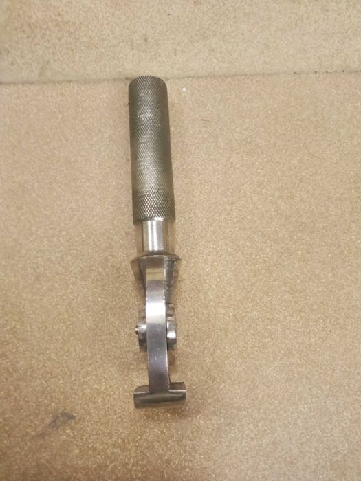 Продам! Тиски_часовые_ручные