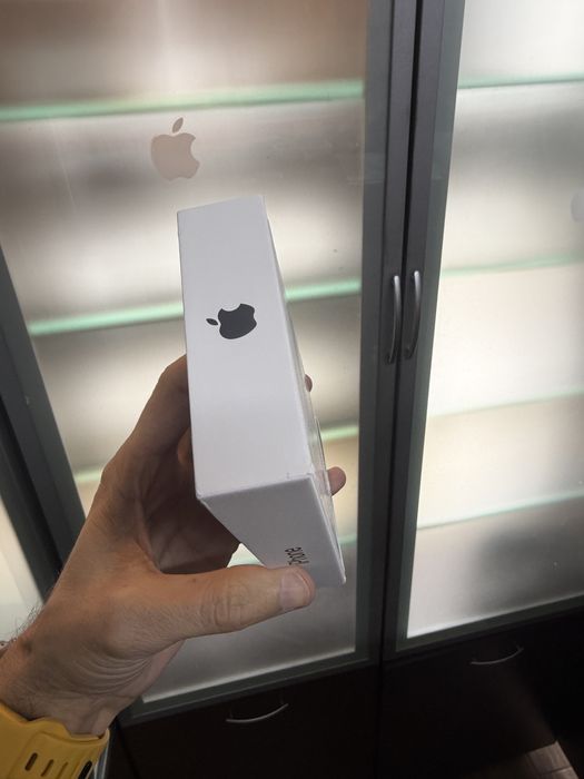 Vand Iphone 17 512Gb black Nou(Sigilat)