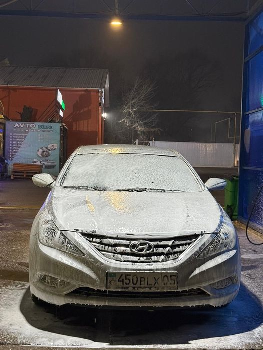 Hyundai Sonata 2010