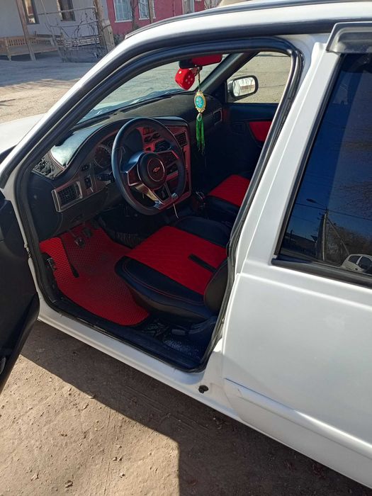 Нексия 2 сотилади