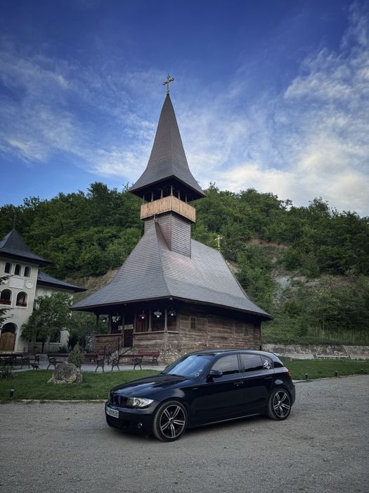 BMW Seria 1 E87 116i 2005 NFL 1.6 Benzină 116cp M pachet