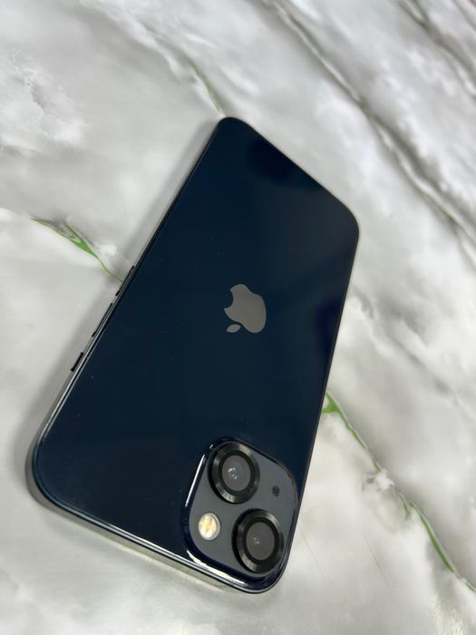 Продам iPhone 13, 128г