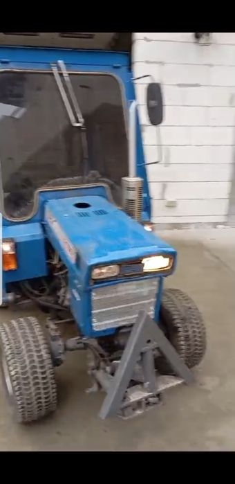 vând  sistem hidraulic pentru lamă tractor sau alte utilaje