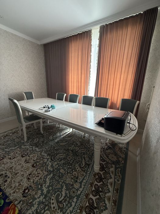 Продается стол 3 м