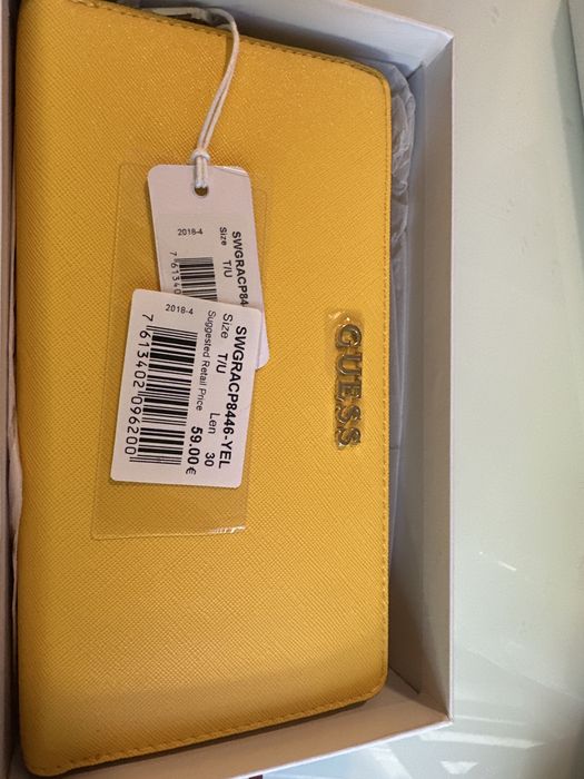Guess портмоне чисто ново