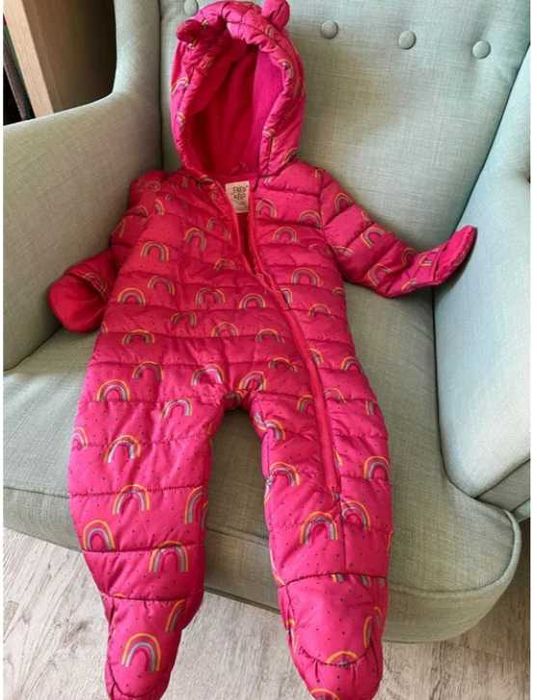 Salopeta de iarna H&M potrivite de la 1 la 3.5 ani, stare EXCELENTA