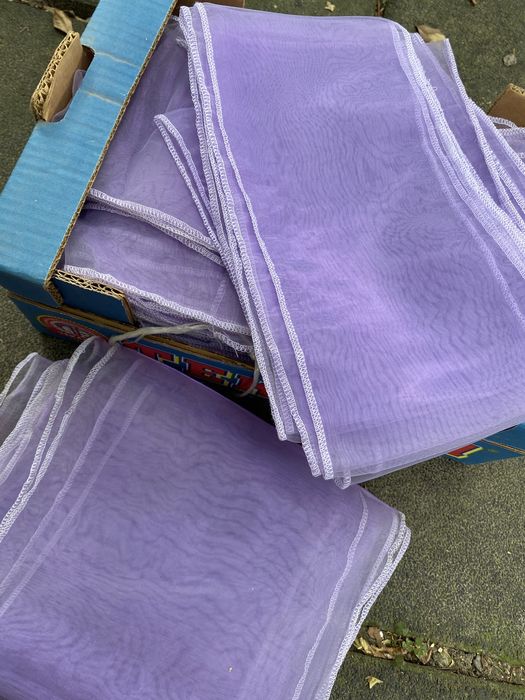 Esarfe mov din organza