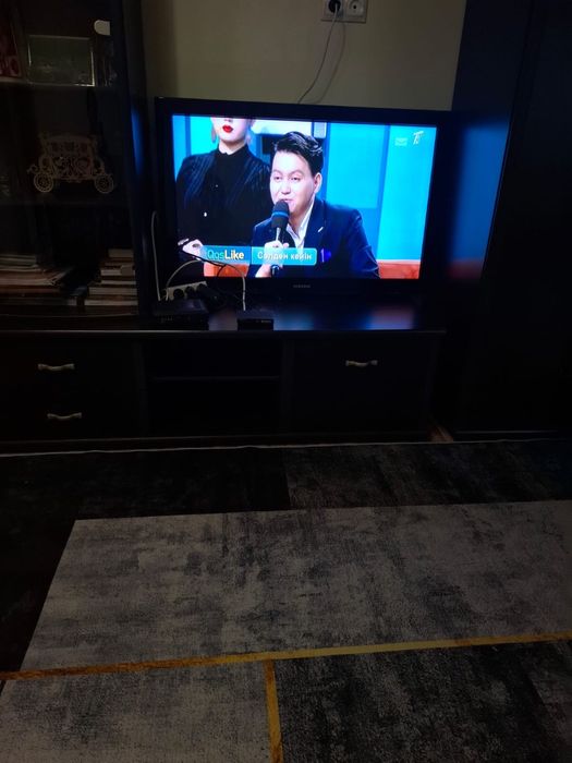 Телевизор самсунг