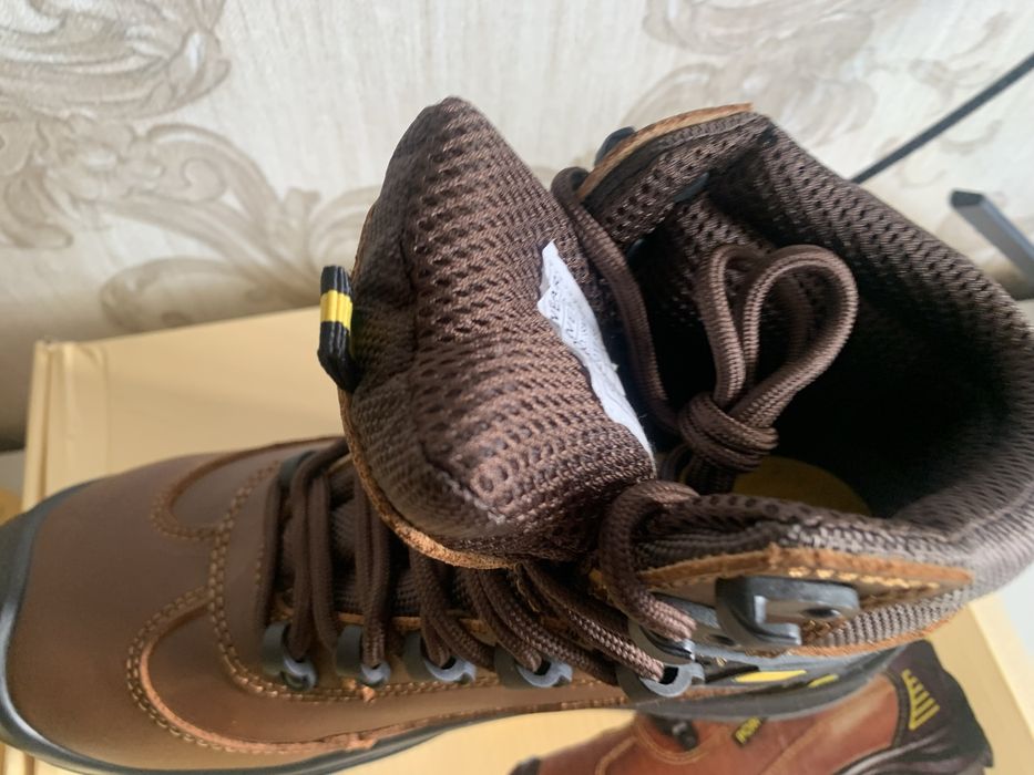 Ботинки сефти лето/зима