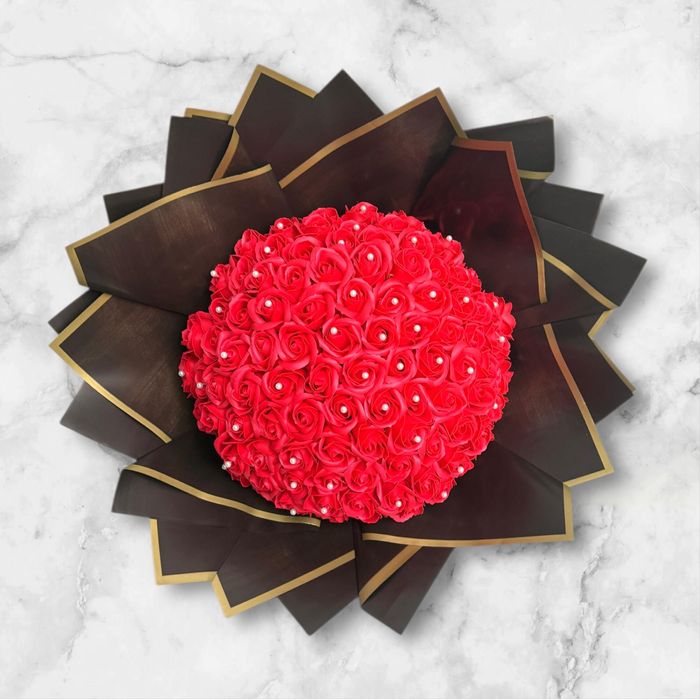 Buchete 101 trandafiri 200 lei simple