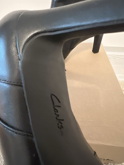 Ghete piele Clarks 39,5