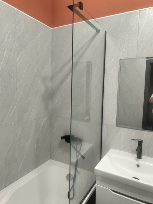 Стекло для ванны