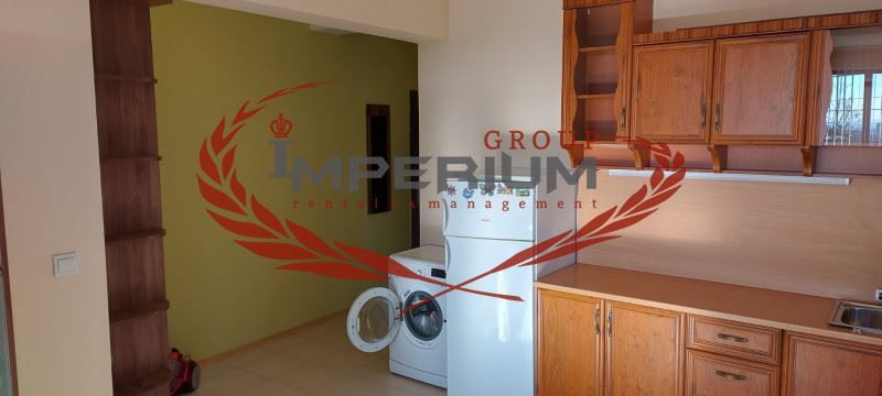 Дава се под наем Двустаен апартамент в Варна, Бриз - 70 кв.м за 510 € - Снимка #2