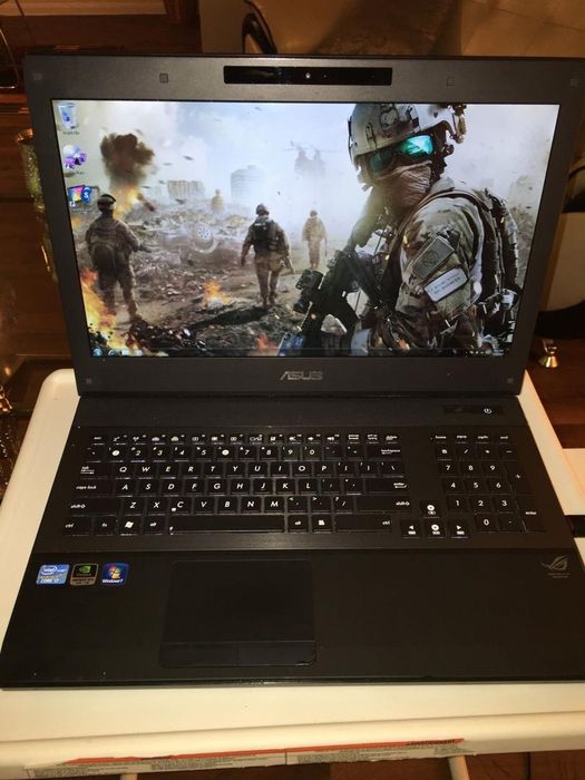 ASUS ROG  g74 sx igravoy