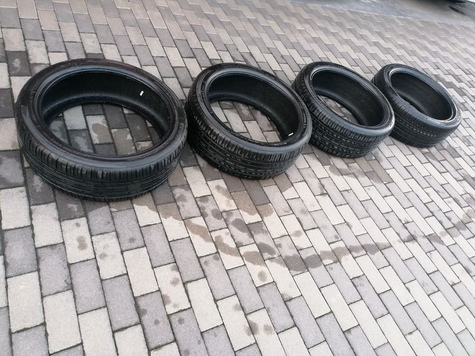 Anvelope vara 255 /40 /R21