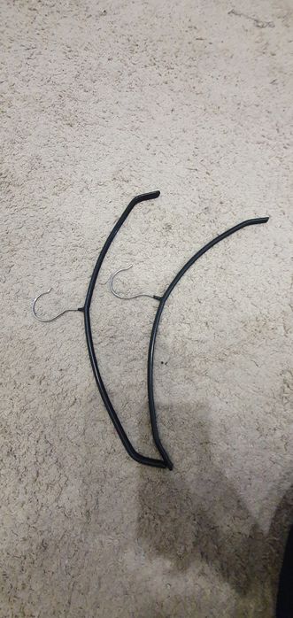 Продам вешалки металлические