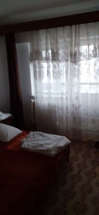 Vand apartament 2 camere