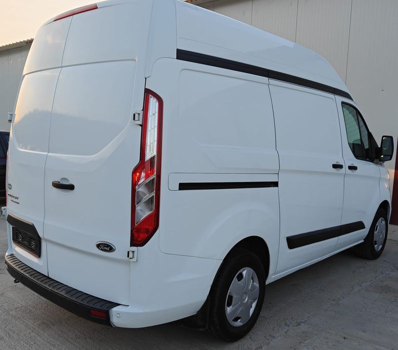 Ford Tranzit Custom Supraînălțat 2018 E6/2.0 Tdci-130 cp Manuală /3Locuri+Marfă