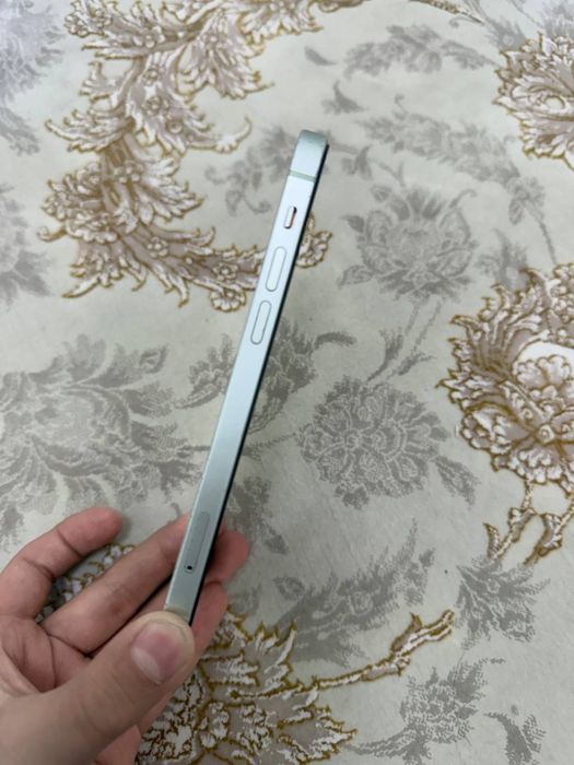 Iphone 12 holati ideal