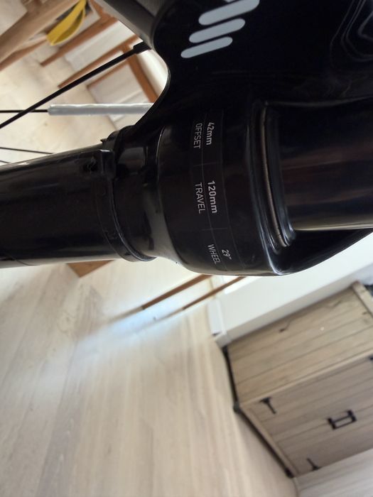 Планински велосипед specialized chisel 29 inch