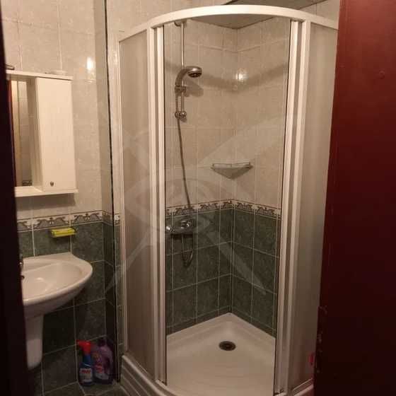 Тристаен апартамент в района на Колхозен пазар - 137014