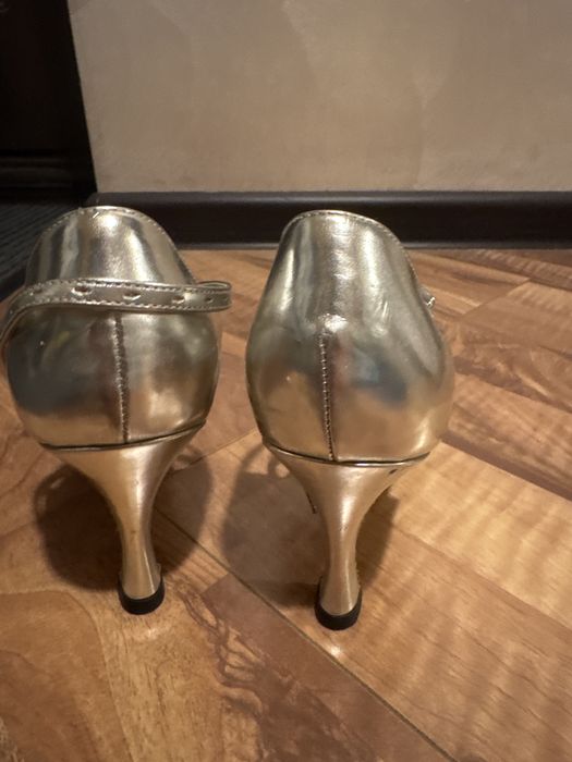 Туфли танцевальные