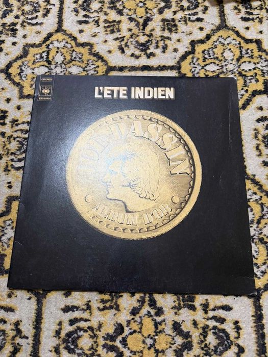 Discuri Vinilin pentru muzica usoara