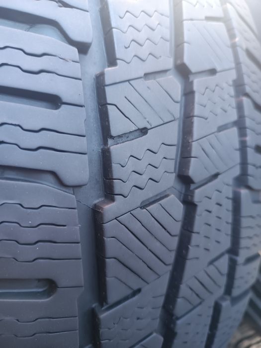 225/65/16 С Michelin Дот 2923