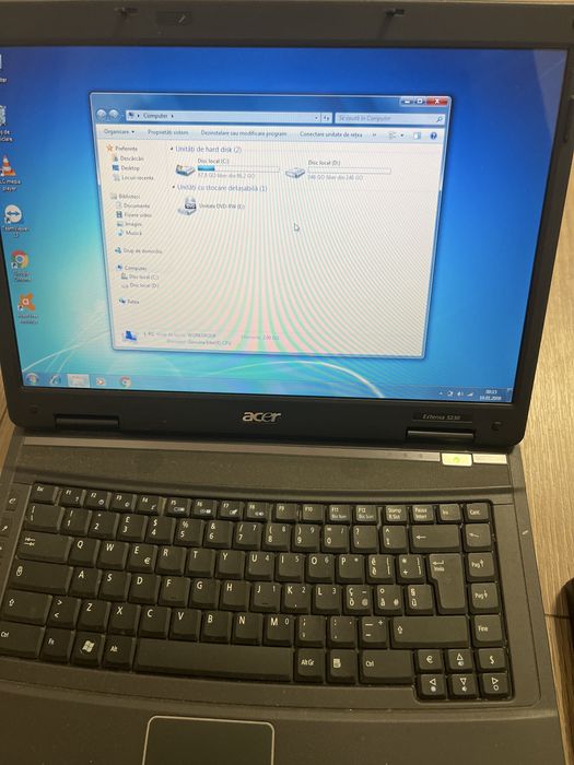 Laptop  Acee Extensa 5230 ( ca si nou, daca suntem in 2008)