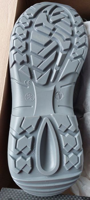 Работни обувки 38 номер