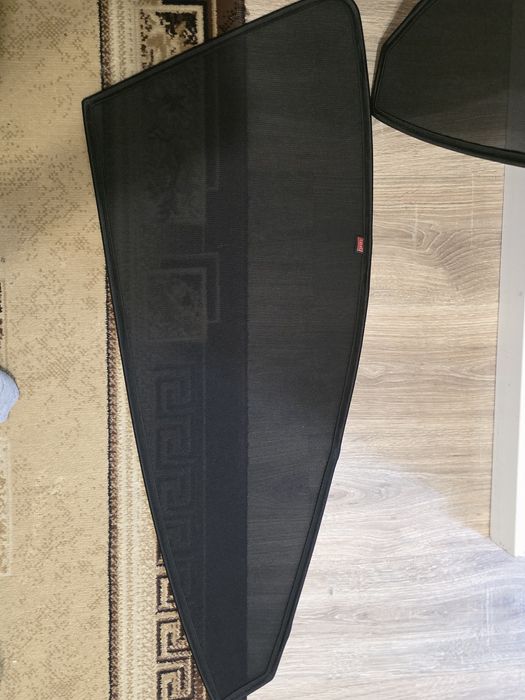 Продам штор для Тайота Камри 70,75