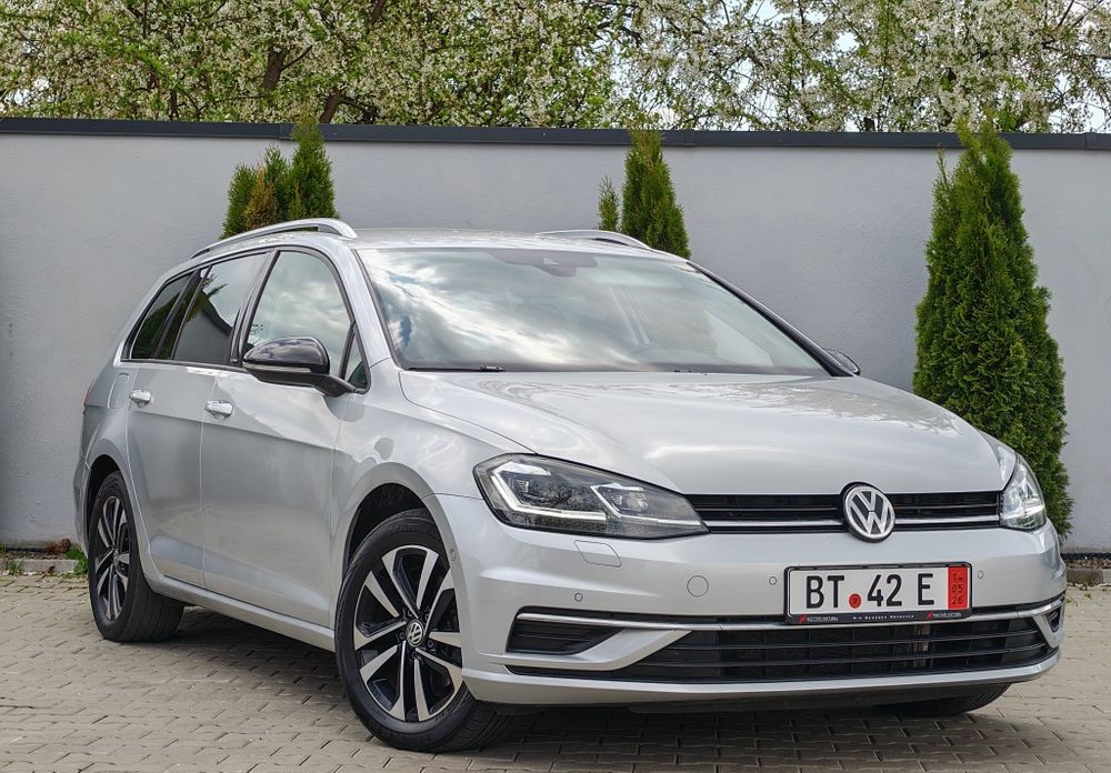 VW Golf 7.5 Facelift / Led / Distronic / LaneAssist /SideAssist