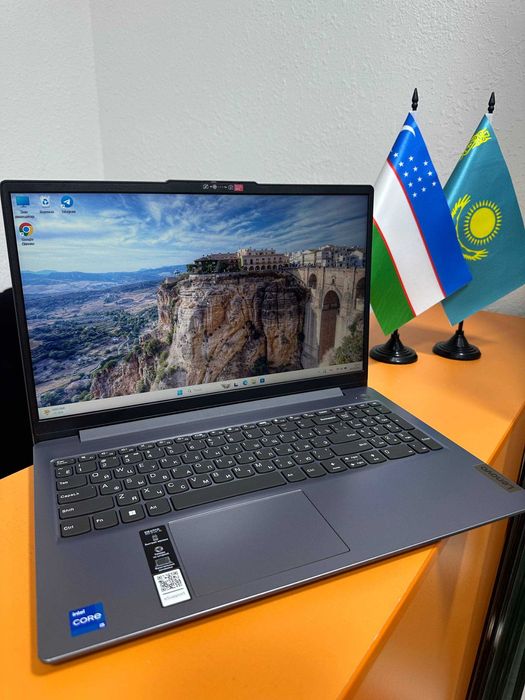 Lenovo Ideapad slim 3