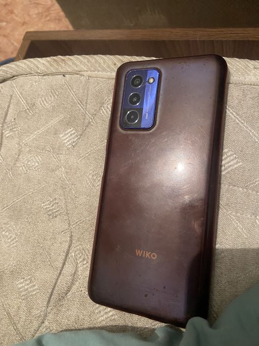Wiko смартфон с коробкой бу