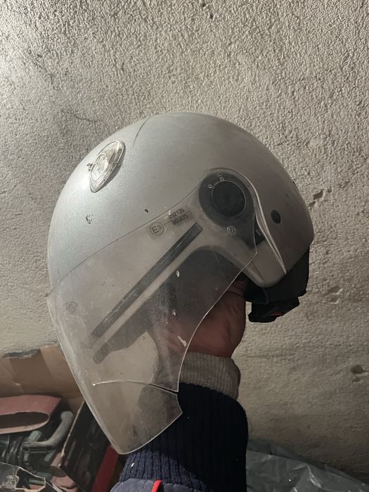 Каска 2бр за мотор