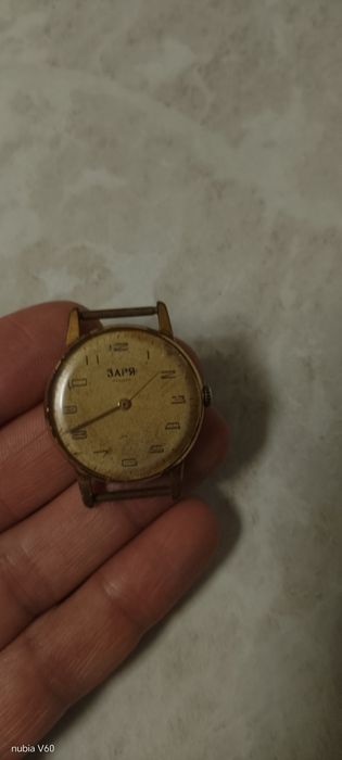 Продам часы ЗАРЯ рабочие