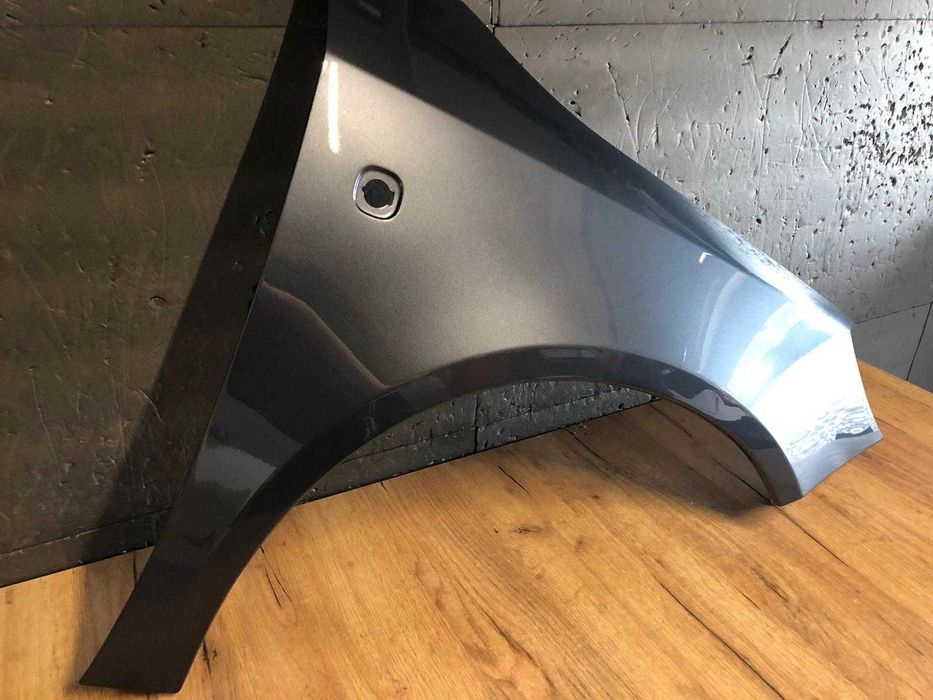 Aripa Fata Dreapta Skoda Fabia 2/II 2007-2014 (F8J (Gri Inchis))