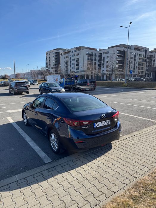 Mazda 3 sedan 2018 - 79.800 km