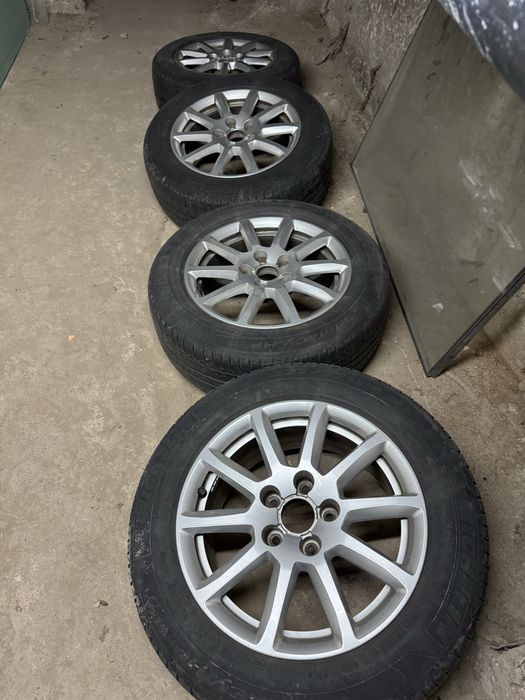 Jante Audi B8,5 originale ET 45  7,5 *16 H2