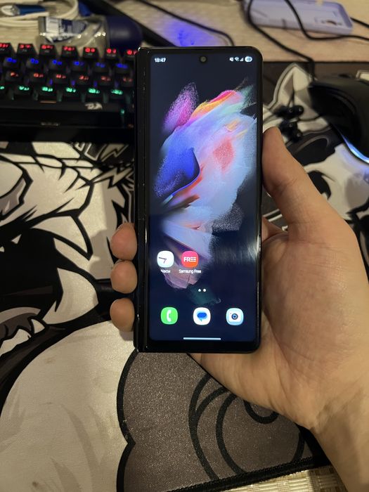Samsung galaxy z fold 3 12/256