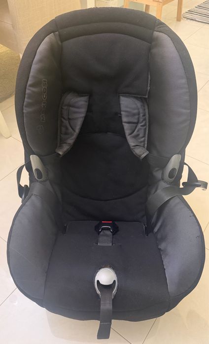 Столче за кола maxi cosi
