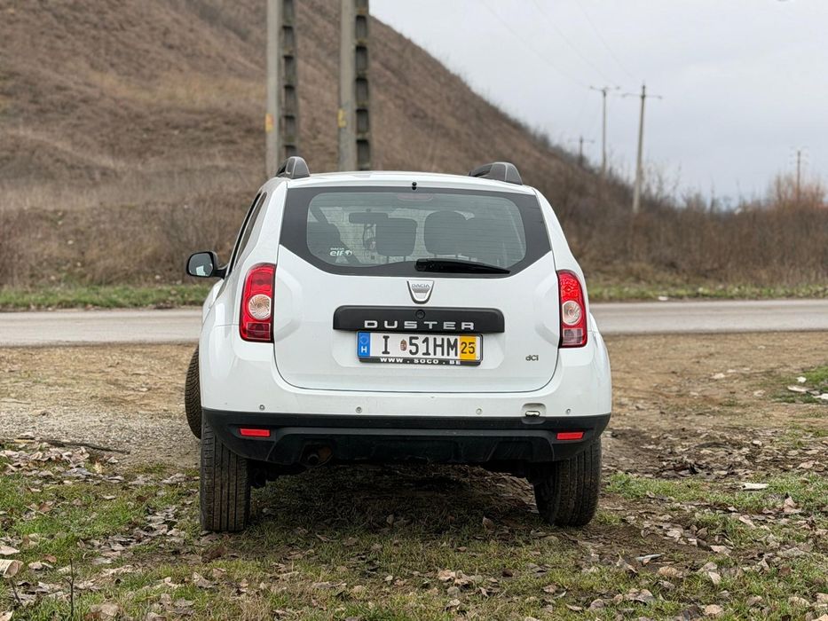 Vând Dacia Duster 1.5 dci