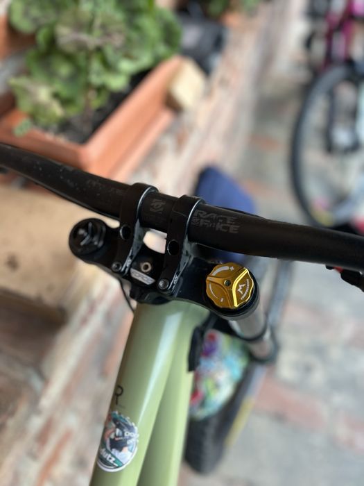 Bicicleta DH Cube Two15 Race 2024